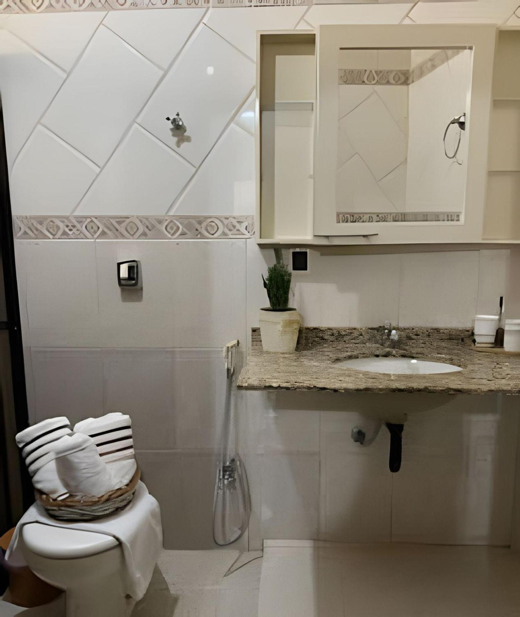 Casa Com 3 Suites E 1Quarto Piscina Ar Para 10 Hospedes Foz do Iguaçu Eksteriør bilde